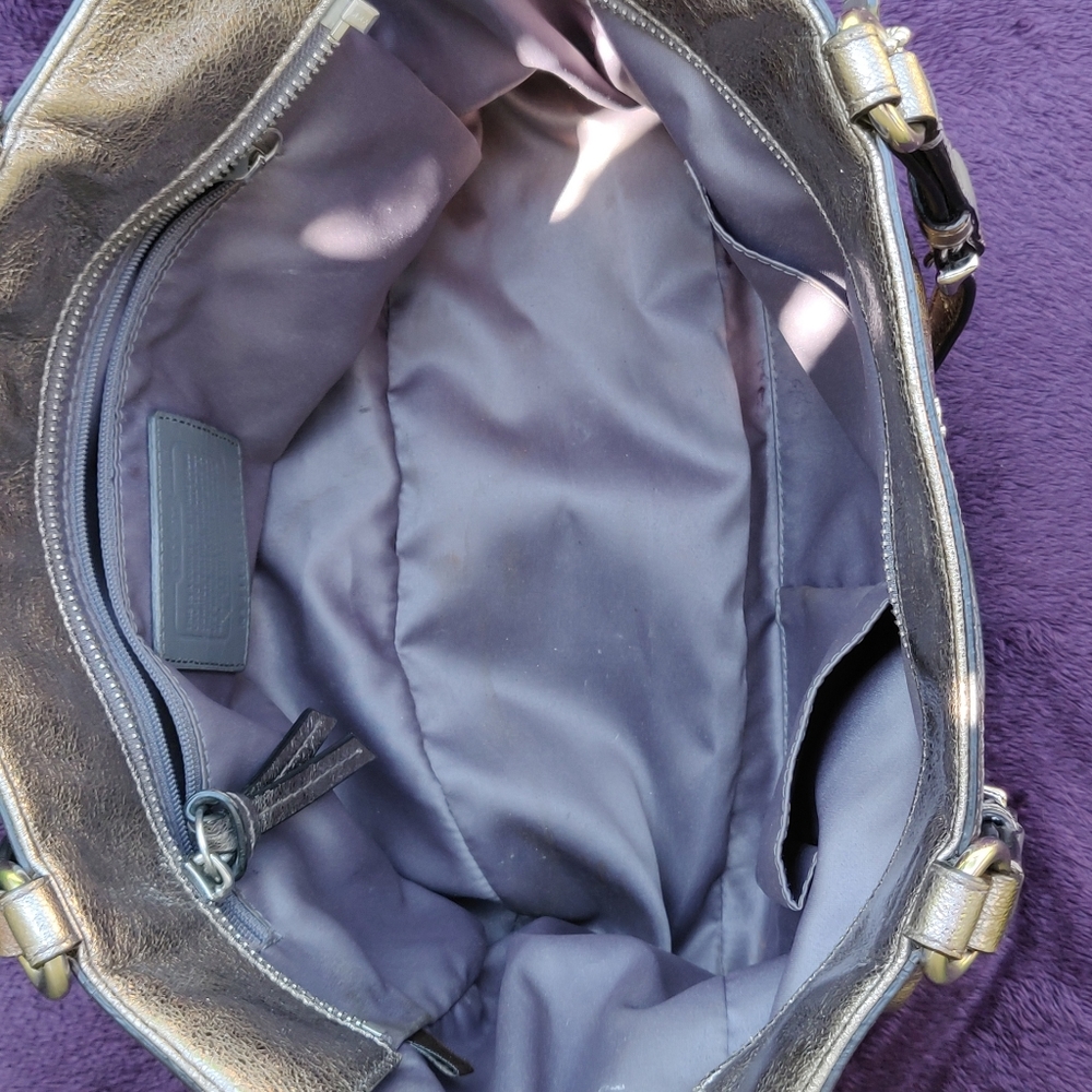 Coach purse - Picture 5 of 6